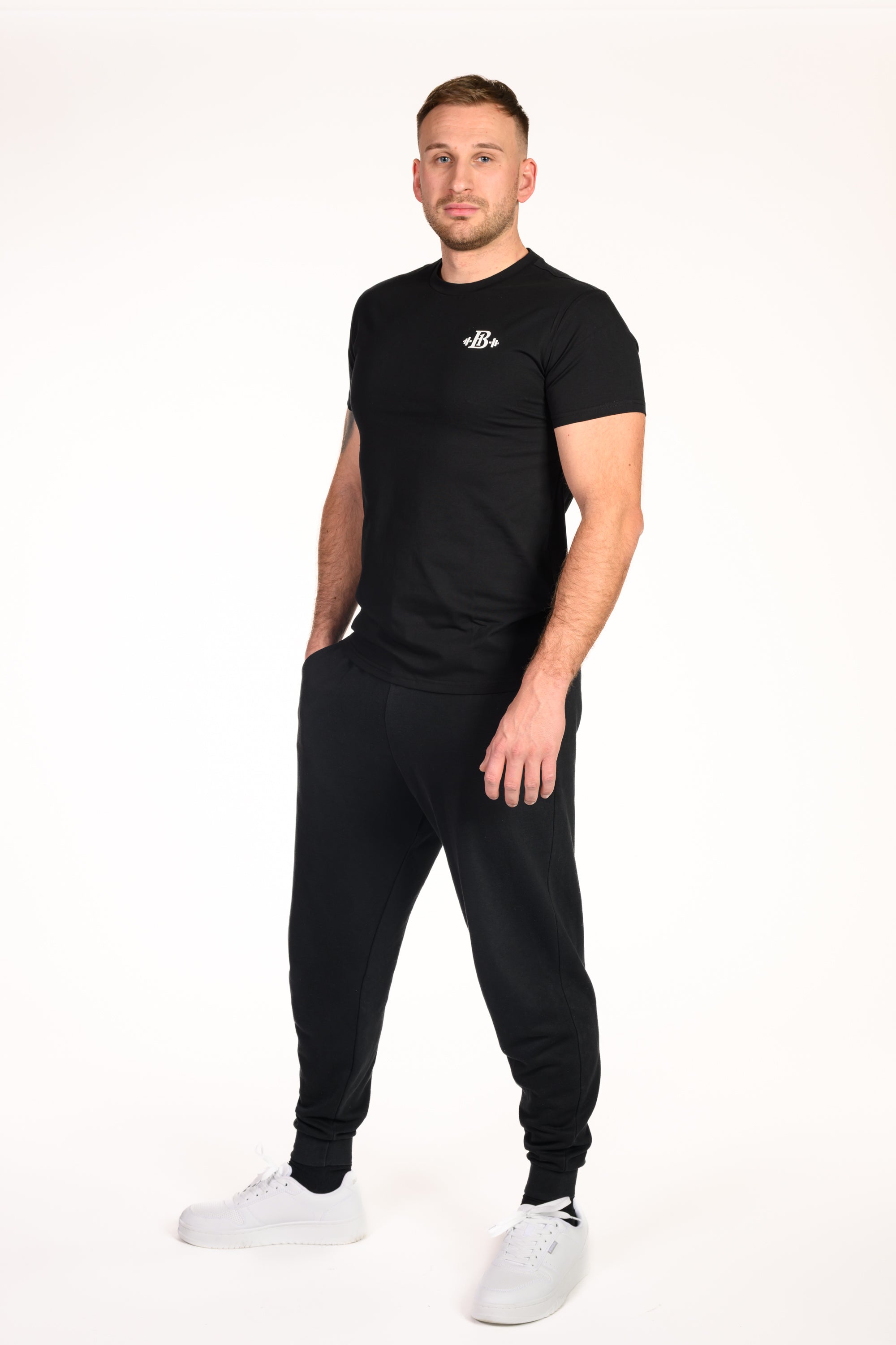 Fit T-Shirt Zwart